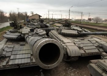 Порошенко: В страну вторглись еще две тысячи российских наемников