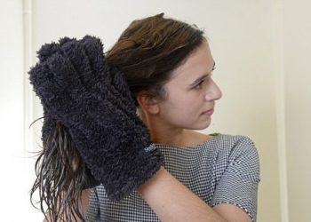 Изобретены рукавицы для сушки волос