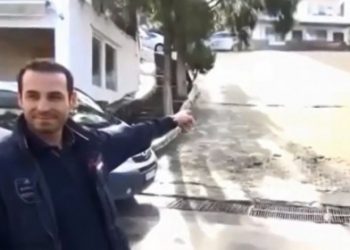В сети появилось уникальное видео, где рыбак спас жизнь ребенка