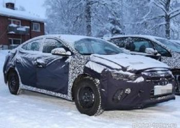 Новый Hyundai Elantra попался фотошпионам во время тестовых заездов