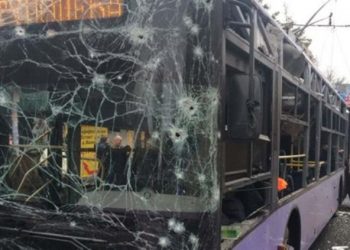 В Донецке снаряд снова убил тринадцать мирных жителей