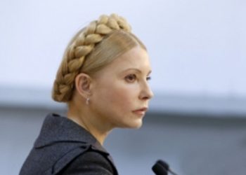 Тимошенко призвала Надежду Савченко прекратить голодовку