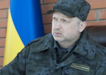 Турчинов поедет в зону АТО проверить готовность солдат