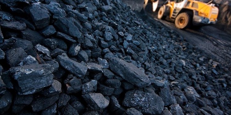 Россия опять не поставляет уголь в Украину