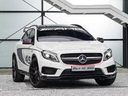 Представлена заряженная версия «Mercedes GLA45» от AMG