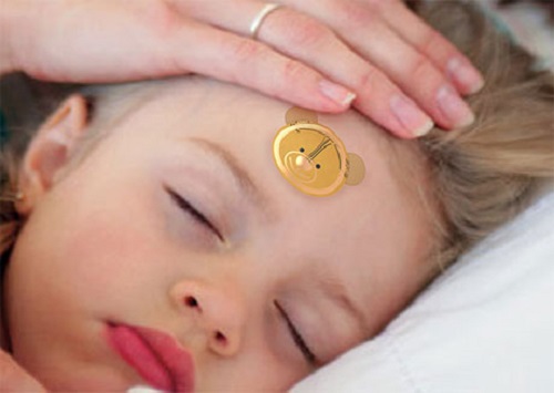 Быстро измерить температуру позволит NFC-стикер eSkin Thermometer