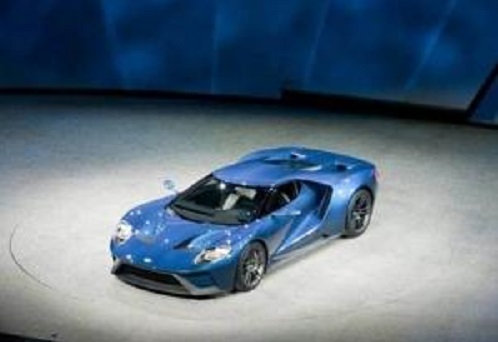 Представлен прототип возрождённого суперкара Ford GT