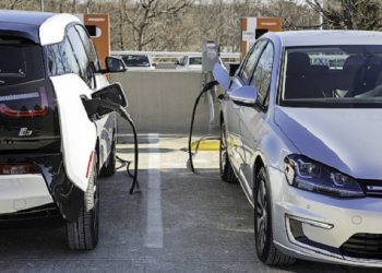 BMW и Volkswagen планируют совместное строительство электрозаправок