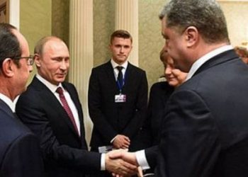 Порошенко и Лукашенко перед встречей с президентом России обсудили «грязную игру»