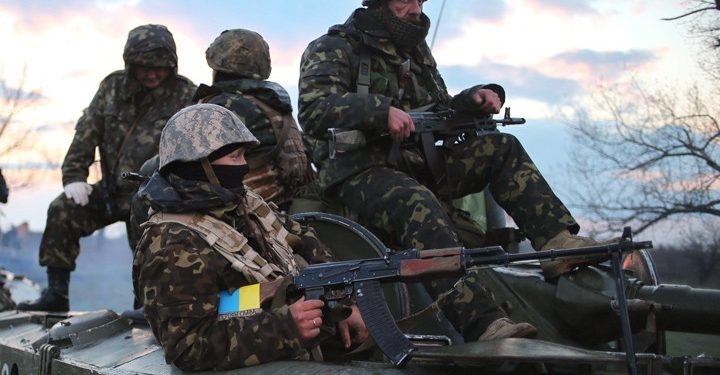 За сутки «перемирия» в зоне АТО погибло трое военных, - Лысенко