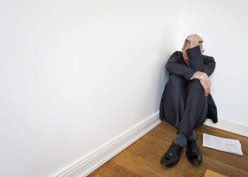 Депрессия может быть следствие физической боли
