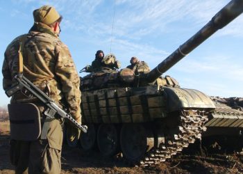 Испанская полиция арестовали 8 своих граждан за участие в боевых действиях на Донбассе