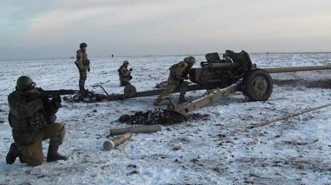 Под Мариуполем бойцы АТО уничтожили бензовоз и зенитную установку боевиков