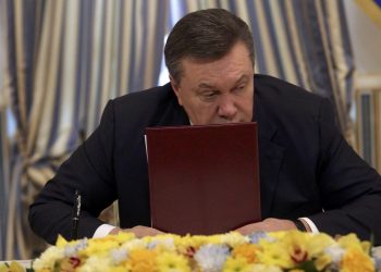 В РФ отказались комментировать российское гражданство Виктора Януковича