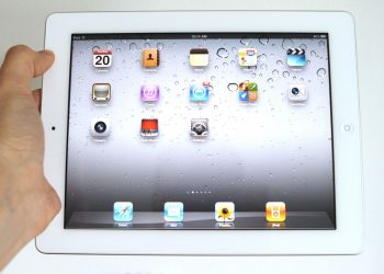 Частный самолет смогли посадить благодаря iPad