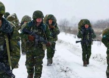 Армия РФ стоит за боевиками щитом – чтобы не сбегали