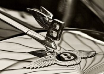 Bentley планирует выпустить купе-кроссовер