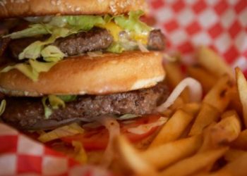 Почему нельзя отказываться от жирных продуктов