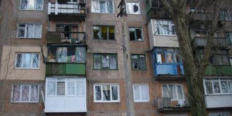 Киев даст возможность мирному населению покинуть Дебальцево