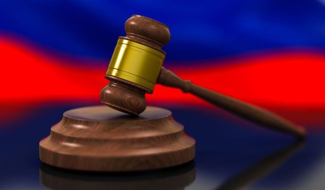 Московский суд подтвердил законность запрета на въезд Джемилева в Россию