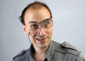 Существует вирус, от которого мы глупеем