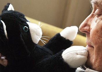 Ученые рассказали о новом изобретении для лечения деменции