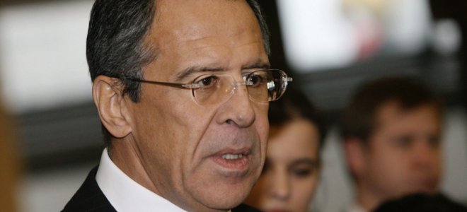 Россия будет пускать украинцев по внутренним паспортам, - Лавров