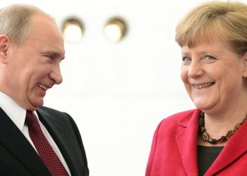 Путин предлагал Меркель и Олланду решить украинский вопрос без Украины