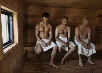 Ученые рассказали, чем полезна сауна для мужчин