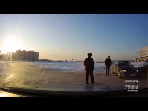 В сети появилось видео самого нелепого ДТП