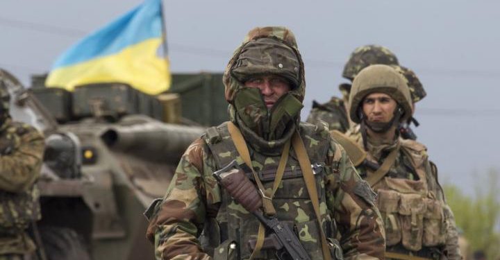Снизилось количество обстрелов со стороны боевиков, - штаб АТО