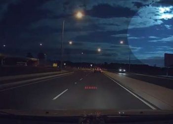 В сети появилось видео с падением метеорита