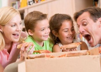 Врачи рассказали о пищевой зависимости от некоторых продуктов
