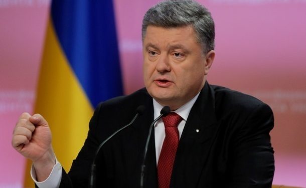 Порошенко уверяет, что при необходимости Украина получит оружие