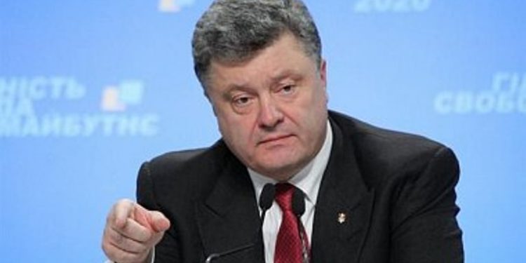 Президент Украины не поддержал идею ввода миротворческих сил на Донбасс
