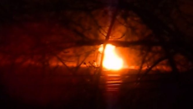 Под Новотошковкой горит газопровод