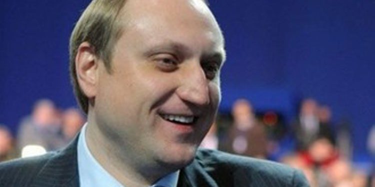Сын беглого Виктора Пшонки без проблем продал жилье в Киеве