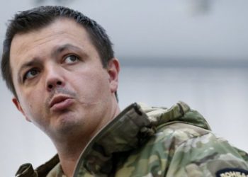 Семенченко заявил, что не писал рапорт об увольнении, его страницу взломали