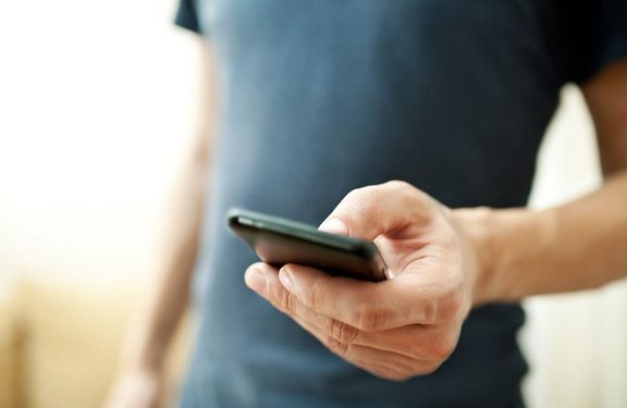 Потенция страдает от воздействия мобильных телефонов