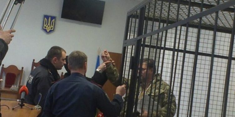 Суд решил взять журналиста Коцабу под стражу на 60 дней