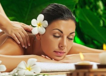 От хронической усталости поможет тайский массаж