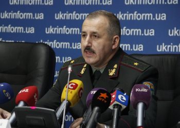 Чтобы выехать из своей области военнообязанный должен иметь справку из военкомата