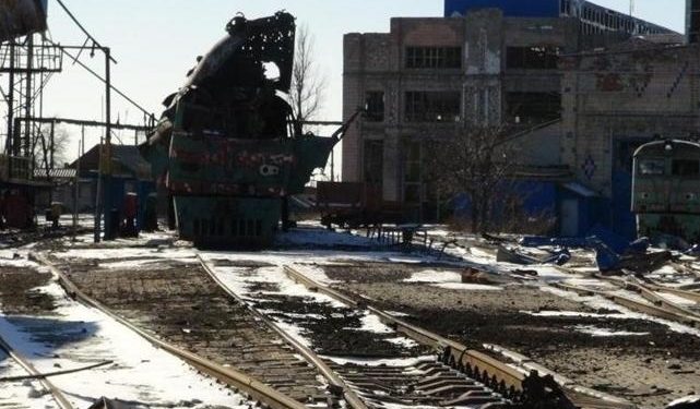 В Дебальцево надено еще 76 тел погибших, - террористы