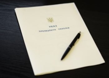 Порошенко ввел в действие решение СНБО «О чрезвычайных мерах противодействия российской угрозе и проявлениям терроризма, поддерживаемым РФ»