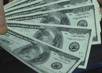 Афера по-киевски: мужчина при обмене валюты лишился $38 тысяч