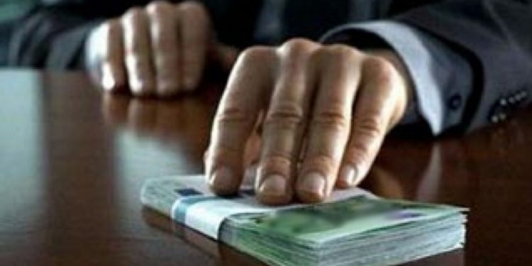 В Киевской области был пойман на взятке доктор философских наук