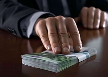 Стало известно, сколько денег требуют работники военкоматов за уклонение от мобилизации