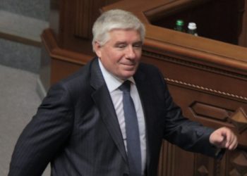 Стало известно, кто внес залог за Чечетова