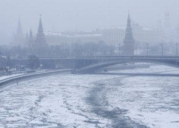 СМИ: Москву окутал ядовитый туман