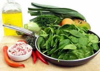 Врачи: зелень очень эффективна при похудении